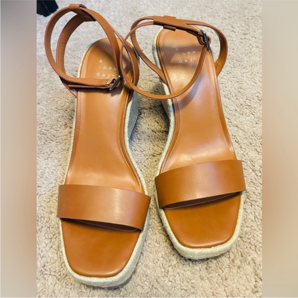 A New Day Cognac strapping espadrille sandals sz. 7 - Picture 3 of 6